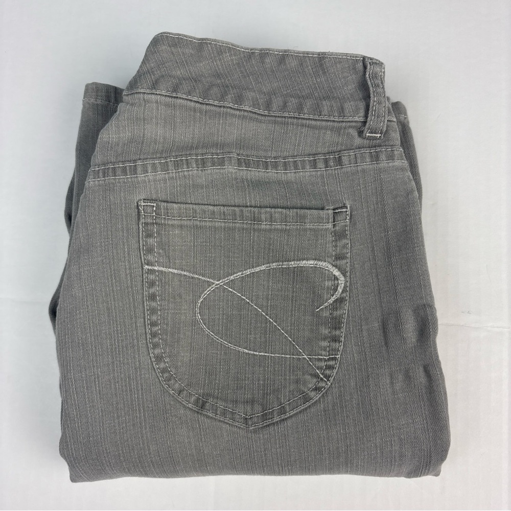 Chicos Platinum Women 1.5 Reg Medium 10 Jeans Gray Denim Boot Cut Cotton Blend